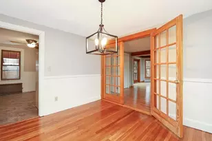142 Elmwood Ave, Longmeadow, MA 01106 - Photo 16