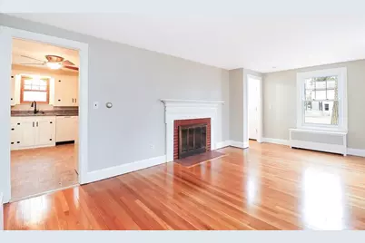 142 Elmwood Ave., Longmeadow, MA 01106 - Photo 6