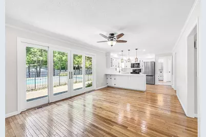 252 Pinewood Drive, Longmeadow, MA 01106 - Photo 18
