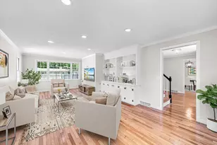 252 Pinewood Dr, Longmeadow, MA 01106 - Photo 8