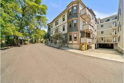 24 Rawson St #2, Boston, MA 02125 - Photo 16