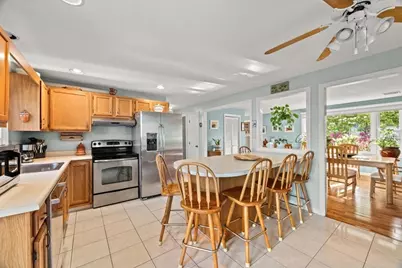 275 Washington St #A, Taunton, MA 02780 - Photo 18