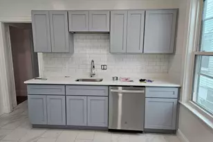 17 Dix St, Boston, MA 02122 - Photo 2