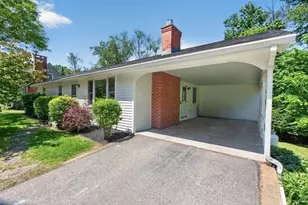 60 Pinedale St, Southbridge, MA 01550 - Photo 4