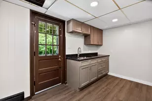60 Pinedale St, Southbridge, MA 01550 - Photo 30