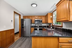 60 Pinedale St, Southbridge, MA 01550 - Photo 16