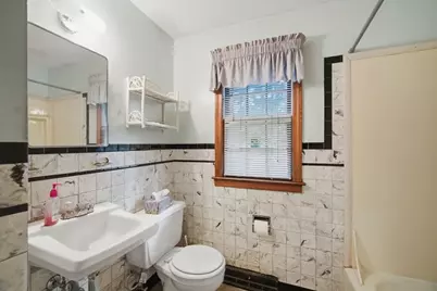 40 West Canton Circle, Springfield, MA 01104 - Photo 12