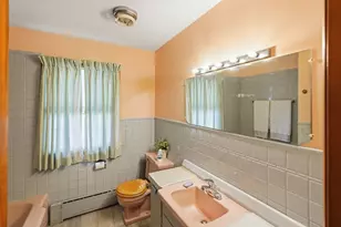 57 Slater St, Webster, MA 01570 - Photo 12