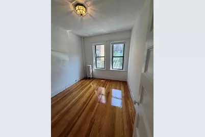 35 Revere St #2, Boston, MA 02114 - Photo 6