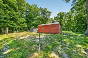 51 Bryant St, Berkley, MA 02779 - Photo 38