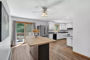 51 Bryant St, Berkley, MA 02779 - Photo 32