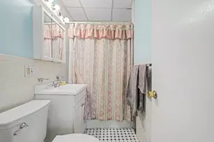 178-180 Brookside Parkway, Medford, MA 02155 - Photo 18