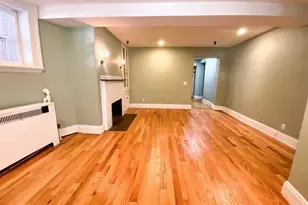 239 Commonwealth Ave, Boston, MA 02116 - Photo 4