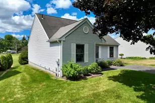 55 Alvord Pl, South Hadley, MA 01075 - Photo 2