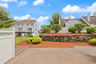19 Olde Village Dr, Salem, MA 01970 - Photo 24