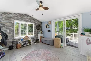 211 Village St, Medway, MA 02053 - Photo 4