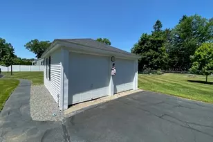 134 Dalton Rd, Chelmsford, MA 01824 - Photo 12