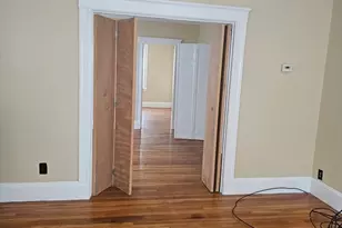 18 Gilbert Ct, Malden, MA 02148 - Photo 4