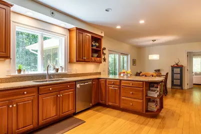 18 Fort Hill Rd, Williamsburg, MA 01039 - Photo 8