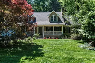 18 Fort Hill Rd, Williamsburg, MA 01039 - Photo 2