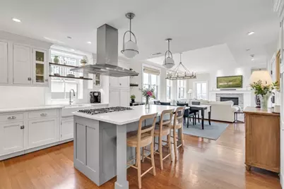 284 Bunker Hill St. #4, Boston, MA 02129 - Photo 10