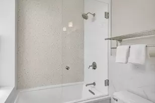 284 Bunker Hill St, Boston, MA 02129 - Photo 26