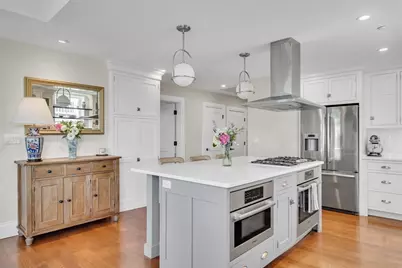 284 Bunker Hill St. #4, Boston, MA 02129 - Photo 6