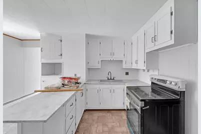 47 Morris St, Southbridge, MA 01550 - Photo 4