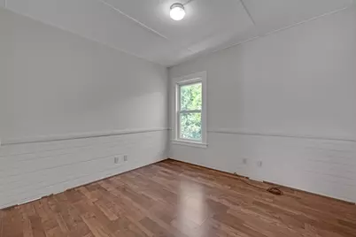 47 Morris St, Southbridge, MA 01550 - Photo 12
