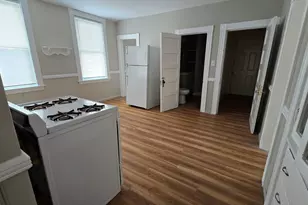 396 Chandler St, Worcester, MA 01602 - Photo 8
