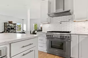 4 Gabaree Ct, Newburyport, MA 01950 - Photo 10