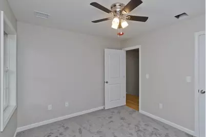 147 Parkerview St., Springfield, MA 01119 - Photo 14