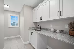 2 Scarlett Dr, East Longmeadow, MA 01028 - Photo 38