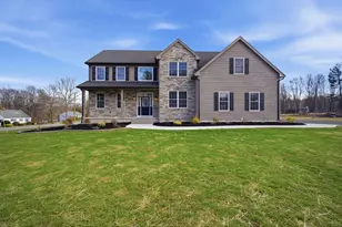 2 Scarlett Dr, East Longmeadow, MA 01028 - Photo 1