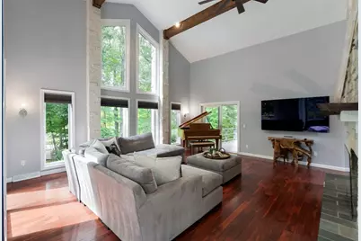 550 Wolf Swamp, Longmeadow, MA 01106 - Photo 12
