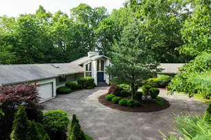 550 Wolf Swamp, Longmeadow, MA 01106 - Photo 1