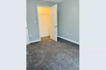17 Foster St #15, Brockton, NH 03201 - Photo 8