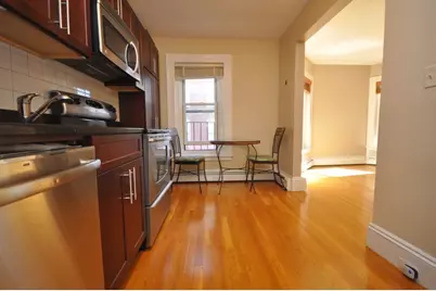 218 Newbury Street #4R, Boston, MA 02116 - Photo 2