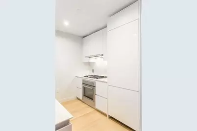 133 Seaport Boulevard #707, Boston, MA 02210 - Photo 4