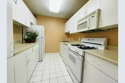 33 Pond Ave #714, Brookline, MA 02445 - Photo 6