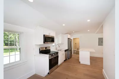 215 Gardner St, Hingham, MA 02043 - Photo 6