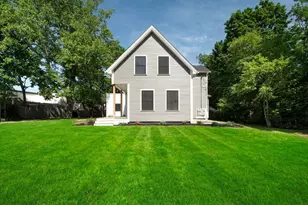 215 Gardner St, Hingham, MA 02043 - Photo 2