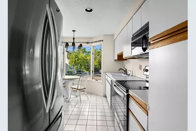 37 Constitution #115, Danvers, MA 01923 - Photo 6