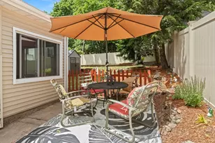 27 Woodside, Salem, MA 01970 - Photo 18