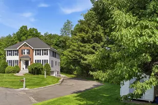 35 Harmony Ln, Methuen, MA 01844 - Photo 2