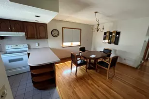 9 Indian Leap, Springfield, MA 01151 - Photo 6