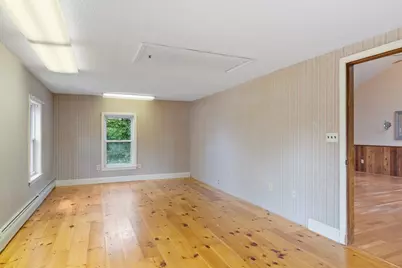 24 Oak Ave, Leominster, MA 01453 - Photo 40