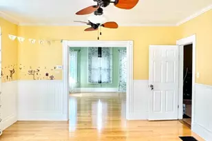 123 Beach St, Quincy, MA 02170 - Photo 4