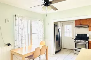 123 Beach St, Quincy, MA 02170 - Photo 12