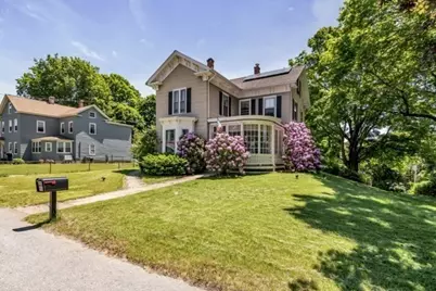 56 Cherry St, Spencer, MA 01562 - Photo 2